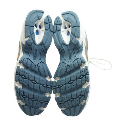740 Low-Top Athletic Shoes