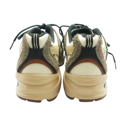 530 Low-Top Athletic Shoes