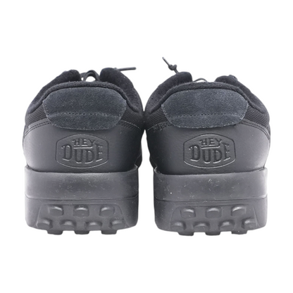 Hayden Low-Top Athletic Shoes