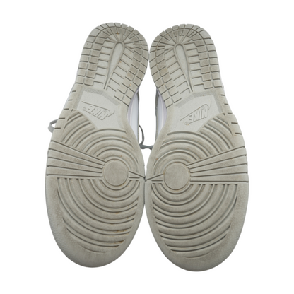 Dunk Low Low-Top Athletic Shoes