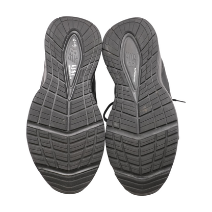 608v5 Low-Top Athletic Shoes