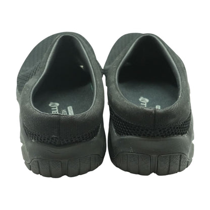 Black Slip-On Athletic Shoes