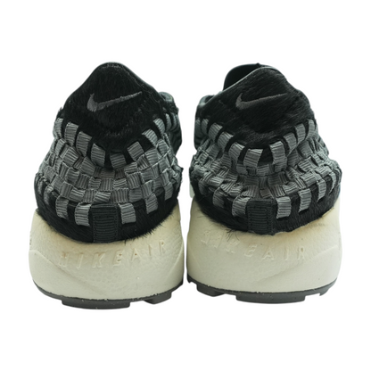 Air Footscape Woven Low-Top Athletic Shoes