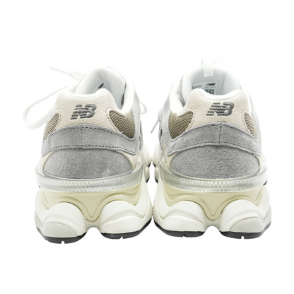 9060 Low-Top Athletic Shoes