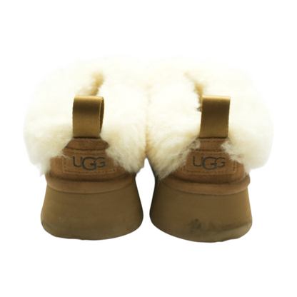 Tan Boots