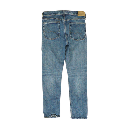 Straight Jeans
