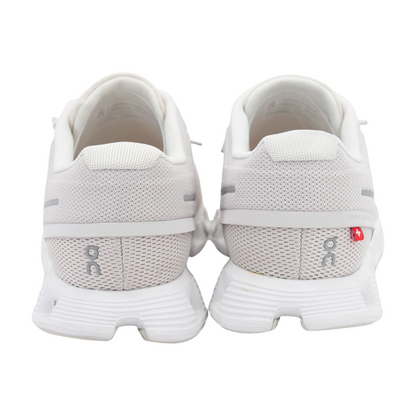 Cloud 5 Low-Top Athletic Shoes