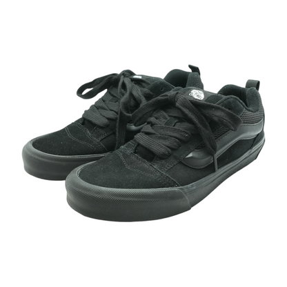 Knu Skool Low-Top Athletic Shoes