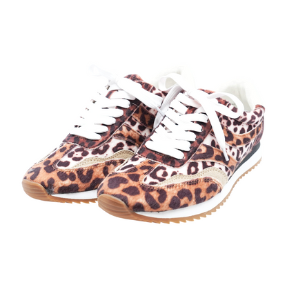 Esha Athletic Shoes