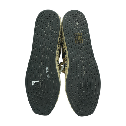 Black Flats