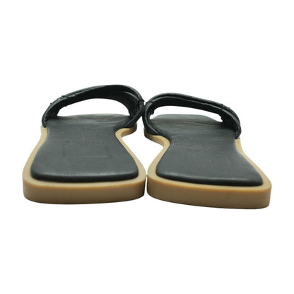 Black Flat Sandals