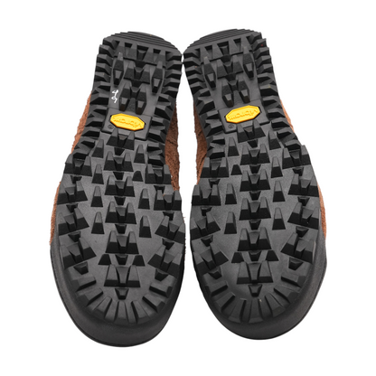 Rainier Low Low-Top Athletic Shoes