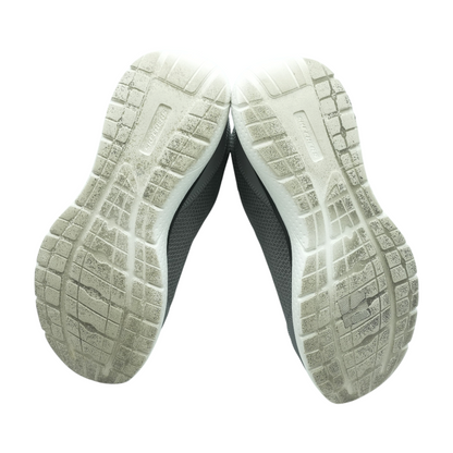 Gray Low-Top Athletic Shoes