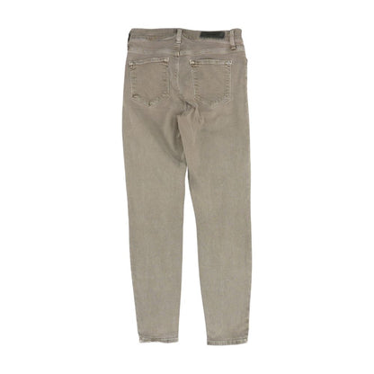 Gray Solid Skinny Leg Jeans