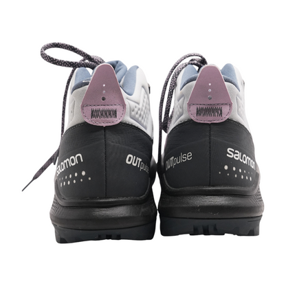 Outpulse Mid Low-Top Athletic Shoes