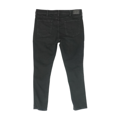 Black Skinny Jeans