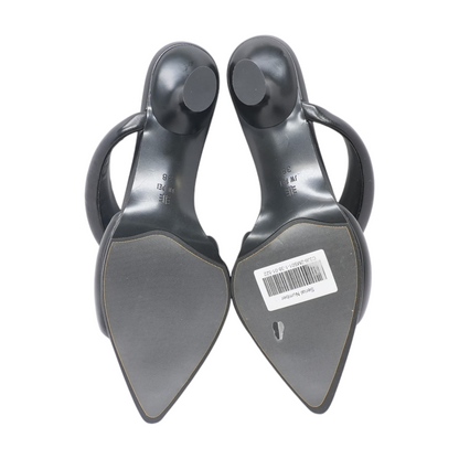 Sara Mules in Black