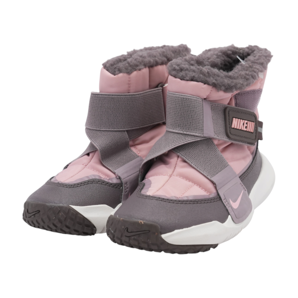 Nike Pink Boots – Image 2