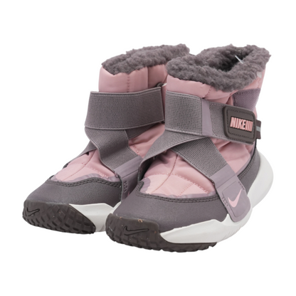 Nike Pink Boots – Image 2