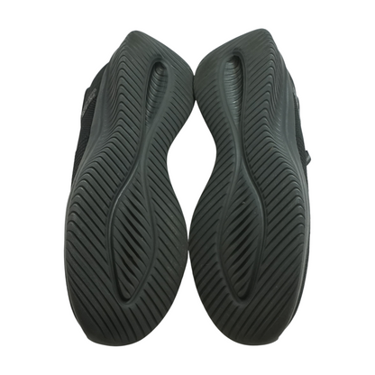 Ultra Flex 3.0 Low-Top Athletic Shoes