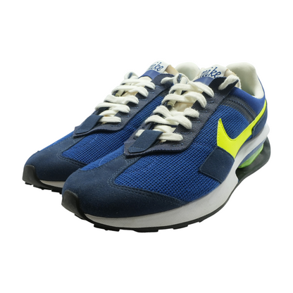 Air Max Pre-Day Low-Top Athletic Shoes