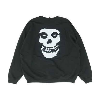 Black Solid Sweatshirt Pullover