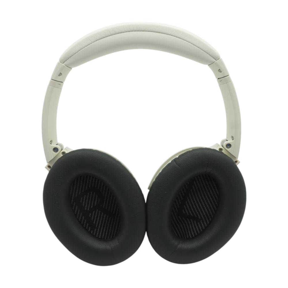 White Smoke QuietComfort 45 Noise Cancelling Headphones With Black Earpads