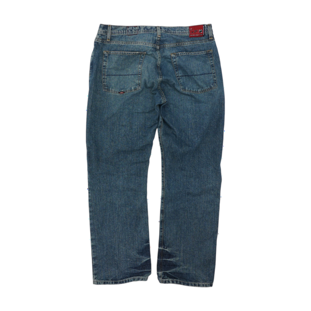 Straight Jeans