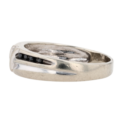 10K White Gold Diamond Band