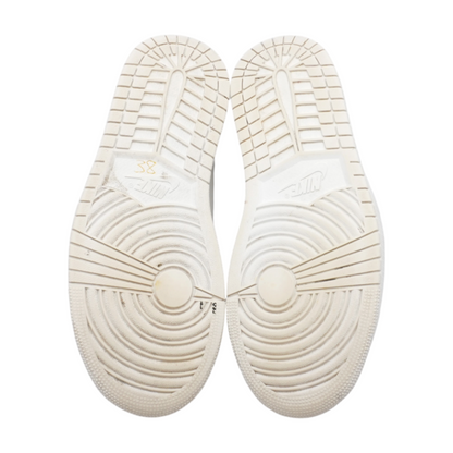 Jordan 1 Low Method of Make Sail Metallic Gold Low-Top Athletic Shoes