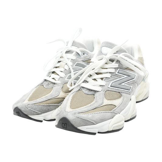 9060 Low-Top Athletic Shoes