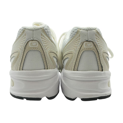 740 White Low Top Athletic Shoes