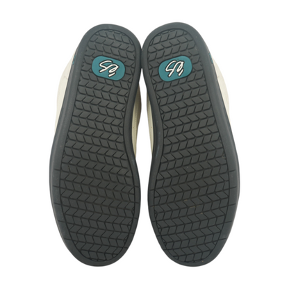 Accel Low-Top Athletic Shoes