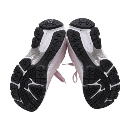 2002R Pink Athletic Shoes