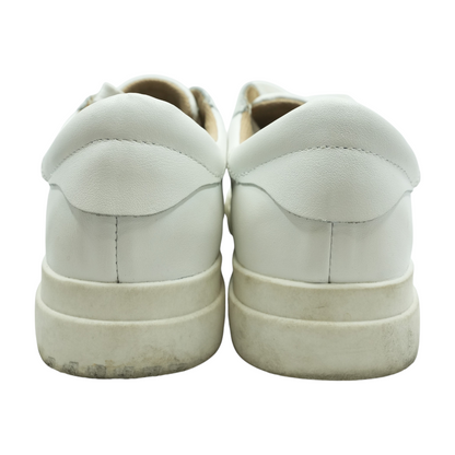 Venna Low-Top Athletic Shoes