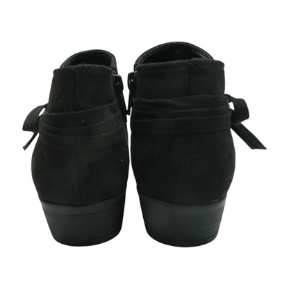 Black Boots Shoes