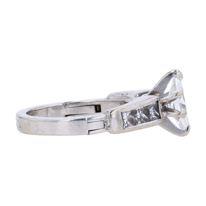 1 1/3 ctw 14K White Gold Diamond Engagement Ring