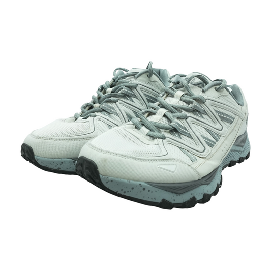 Gray Low-Top Athletic Shoes