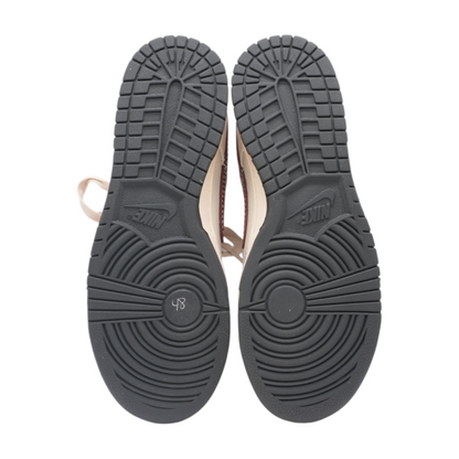 Dunk Low Dark Pony Soft Pearl Low-Top Athletic Shoes