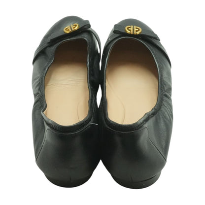 Black Ballet Flats