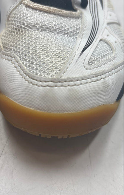 White Low Top Athletic Shoes