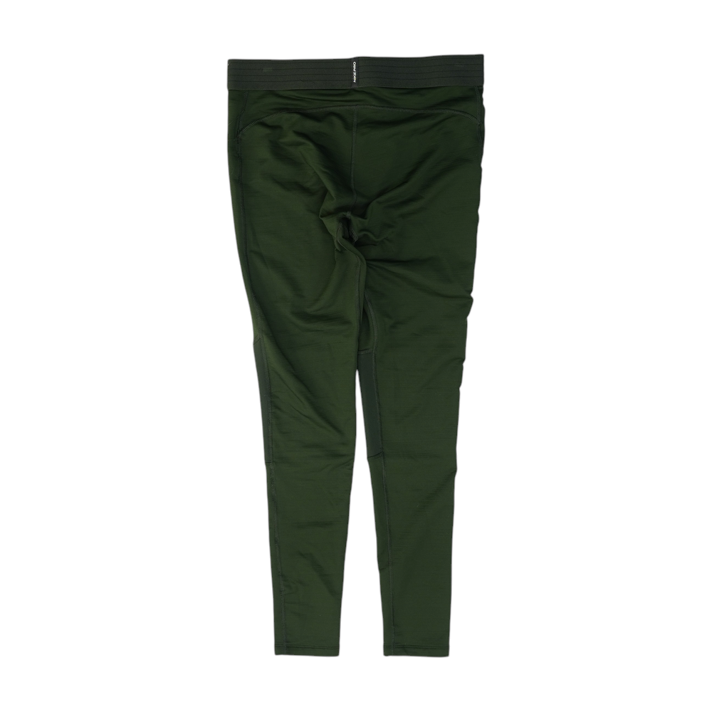 Green Solid Base Layer