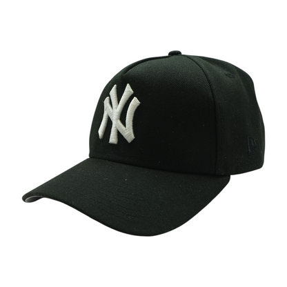 Black New York Yankees Ballcap Hat
