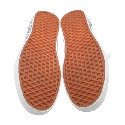 Vans Classic Low-Top Athletic Shoes – Image 4