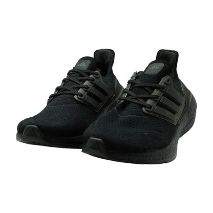 Black Low Top Sneaker