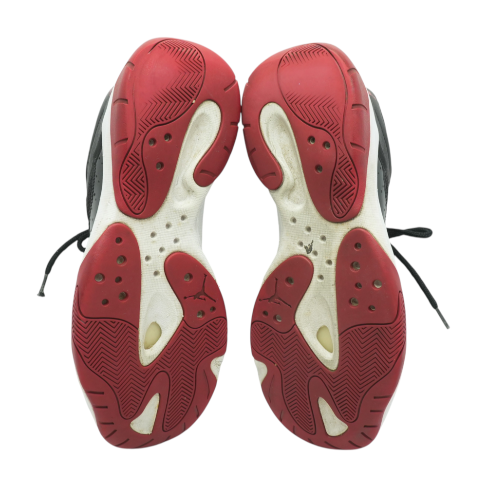 Nike Air Jordan 11 CMFT Low-Top Athletic Shoes – Image 4
