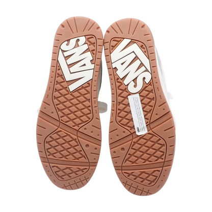 Knu Skool Low-Top Athletic Shoes
