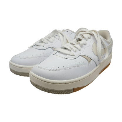 DX9176-103 Low-Top Athletic Shoes