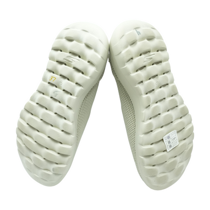 Malvina Slip-On Slip-On Athletic Shoes