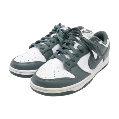 Dunk Low Low-Top Athletic Shoes